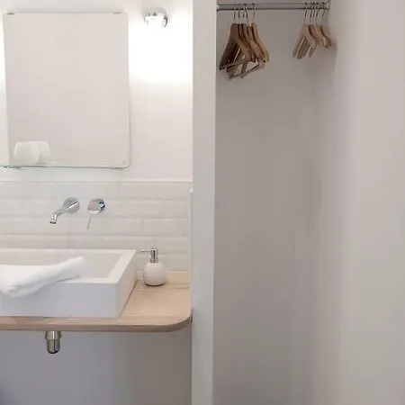 Les De L'atelier à Lascaux Maison d'hôtes *
